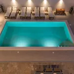 Apartment Pavla With Pool *