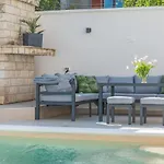 Apartment Pavla With Pool