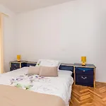 Pavla With Pool Apartment *