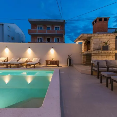 Apartman Pavla With Pool *