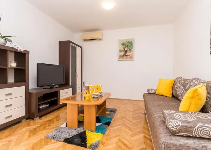 Pavla With Pool Διαμέρισμα Ζαντάρ