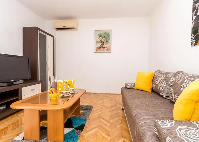 Διαμέρισμα Pavla With Pool Ζαντάρ